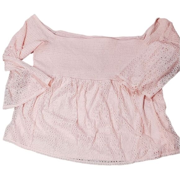 NWT Torrid Blush Pink Off Shoulder Lace Top - Picture 2 of 5